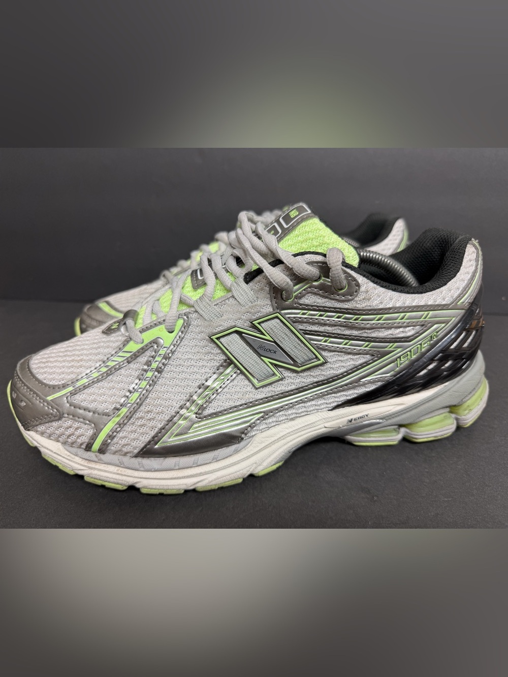 New Balance 1906R Mint Flash Silver Green Men’s SZ 11.5 Sneakers Shoes U1906RCQ